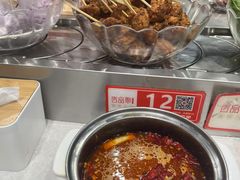 -百品聚旋转火锅(万德庄店)