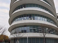 -虹桥世界中心-东北停车场