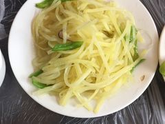 青椒土豆丝-绿野餐厅(上海动物园店)