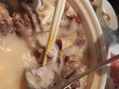 招牌筒骨砂锅-小骨煲金华砂锅(转塘金街美地店)