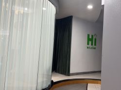 -八佰伴8008星级形象店