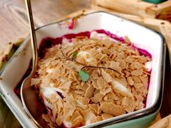 -蜜桃餐厅·伴山(湖滨商业街店)