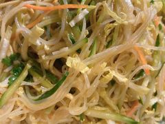 -靠山屯东北农家菜(八龙桥雅苑店)