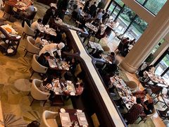 -Salon de Ville浦江汇(上海外滩华尔道夫酒店店)