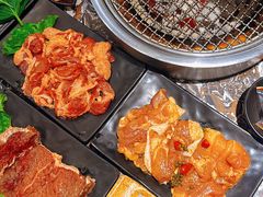 -啊美丽炭火烤肉(滑翔一店)
