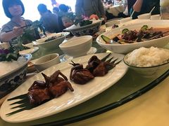 -雍景湾大酒楼(怡翠花园店)