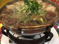 -闯关东东北农家菜(崂山石老人店)
