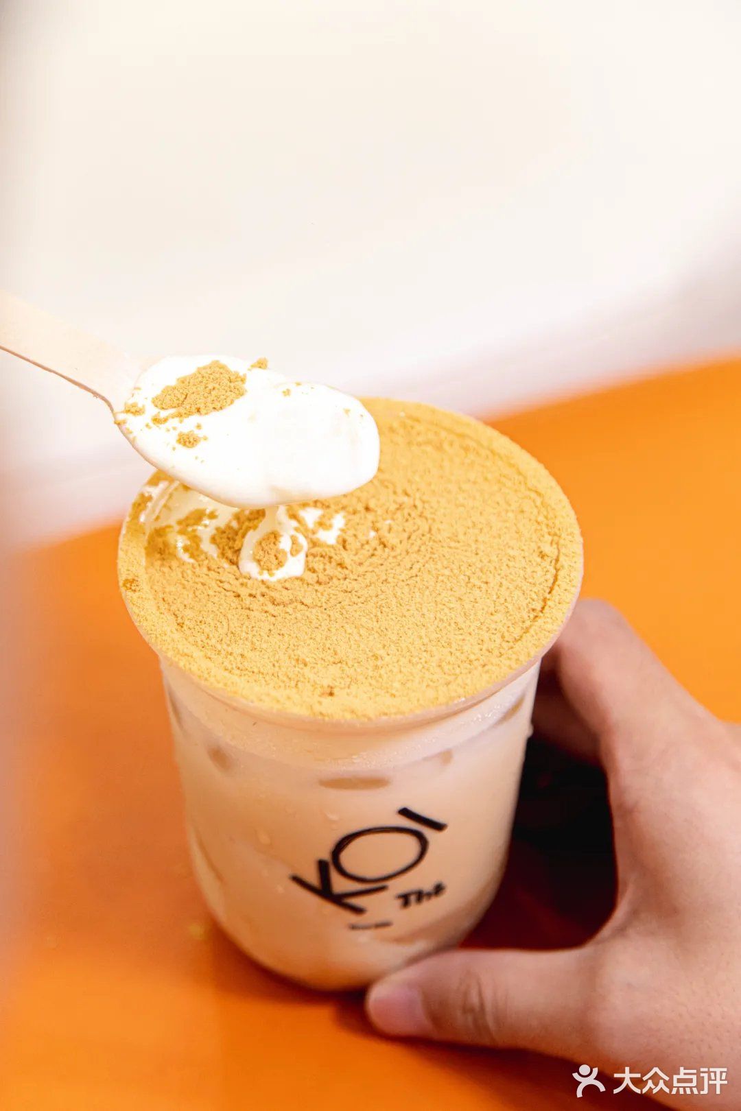 奶茶初代网红koi上新,一杯黄金茶解锁夏天!