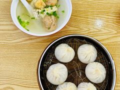 -珊珊小笼馆(仙霞路店)