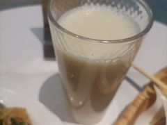 现磨豆浆-鼎高高陕西美食(龙德广场店)