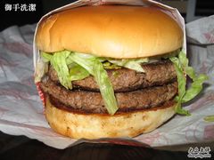 二重奏-FATBURGER 特富客汉堡(外交公寓店)