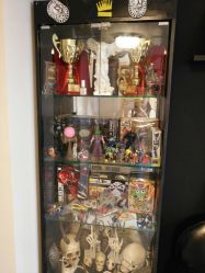 -Black Tattoo Studio