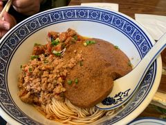 辣肉面-沪西老弄堂面馆(定西路店)