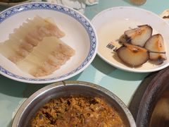 -鱼窝棚柴火铁锅炖(富山屯店)