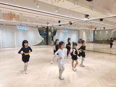 -港龙舞蹈·成人少儿舞蹈培训(深圳湾校区)