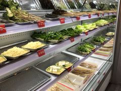 餐具摆设-蜀都小君肝串串香火锅(龙华旗舰店)