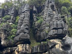 -梭布垭石林景区