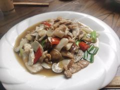 -华冠悠岚·庭院餐厅(青城后山店)