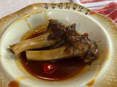 -羊家胡同·龙虾烧烤火锅(龙汇路店)