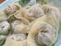 特色荠菜肉馄饨-潘国仙耳光馄饨(黄家阙路店)