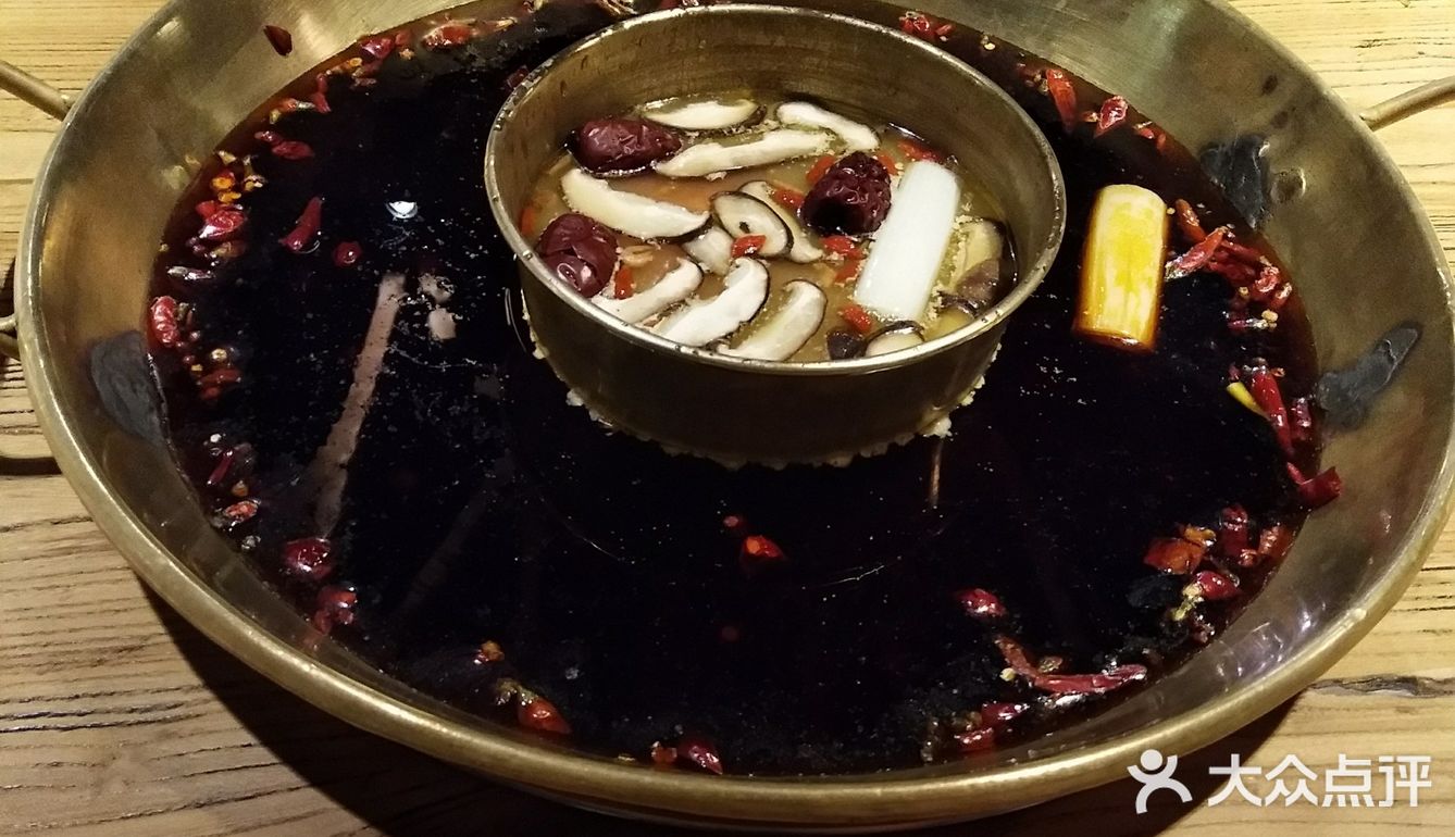 辣宴火锅你值得品尝。 【环境】我喜欢的风格，古风