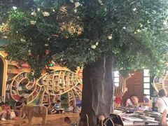 -钟书阁(松江泰晤士小镇店)