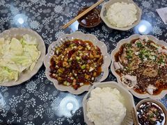 -晏老九豆花饭家常菜(上海城店)