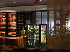 -八府香鸭·啫啫煲(华山路店)