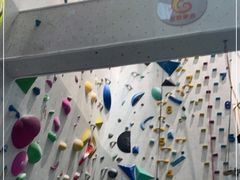 -龙景攀岩(海峡世茂广场店)