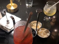 -亚龙湾喜来登·美景台大堂吧