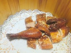 胡桃里烤鸡-村理·乡村菜音乐餐厅(河西店)