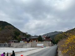 -四门塔风景区