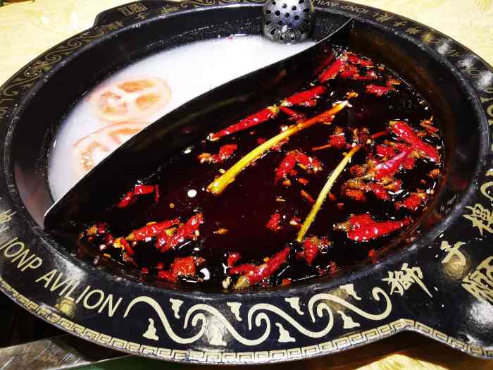 狮子楼(万年路总店)-"地道老品牌的成都火锅,味道不错,团购很划.