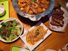 -钳小厨疯味1987肉蟹煲(美一城广场店)