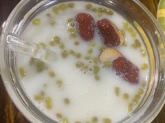 -琼大师东方烤乳猪(亚特兰蒂斯店)