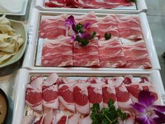 -羊家胡同·龙虾烧烤火锅(龙汇路店)