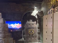 -暴风岛沉浸式体验馆(百联世纪店)