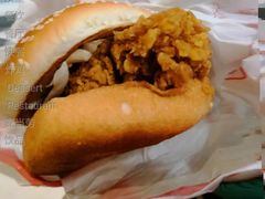 麦辣鸡腿汉堡-麦当劳(中山公园龙之梦店)