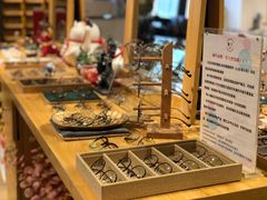 -肆兮眼镜·蔡司·徕卡战略合作店(大坪店)