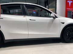 -TESLA 特斯拉(广州天环广场体验店)