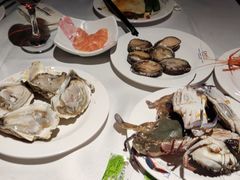 -领鲜活海鲜榴莲自助火锅(东门店)