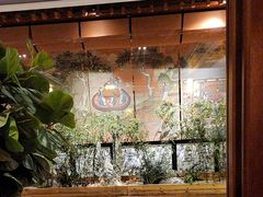 -八府香鸭·啫啫煲(华山路店)