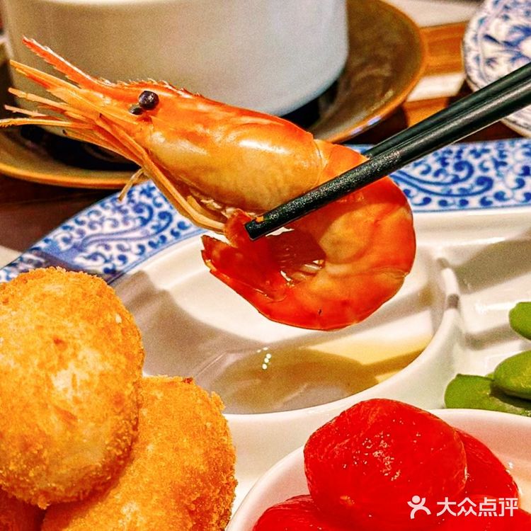 强推!外滩这家蟹黄面,鲜到我想原地封神