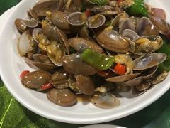 -四川小胡子海鲜(丁村万人海鲜广场店)