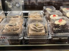 -红宝石·鲜奶小方(万航店)