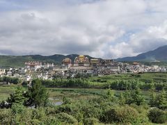 -噶丹松赞林寺