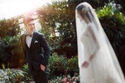 -都市丽人婚纱摄影