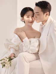 -第一夫人婚纱摄影(南京店)