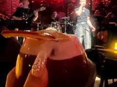 -FOUR PLAY BAR