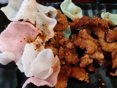 摇摇酥肉-炉小二铜锅牛蛙•川湘菜(三里屯店)